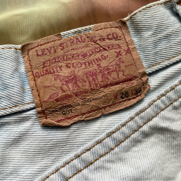 Vintage Levi’s Light Wash High Waisted Denim Cutoff Shorts-901 - Picture 6 of 8